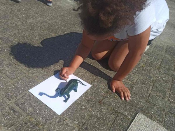 Kunst im Freien - Schattenbilder