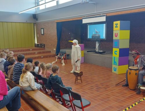 Ubuzuschu – Unsere bunte Zugvogelmusikschule zu Gast in der Grundschule Höltinghausen